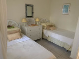 Adelfa Apartment Bedroom